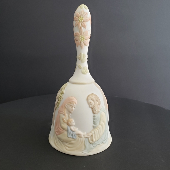 Vintage Lefton Porcelain Bell O Come All Ye Faithful Nativity Scene - Picture 12 of 16